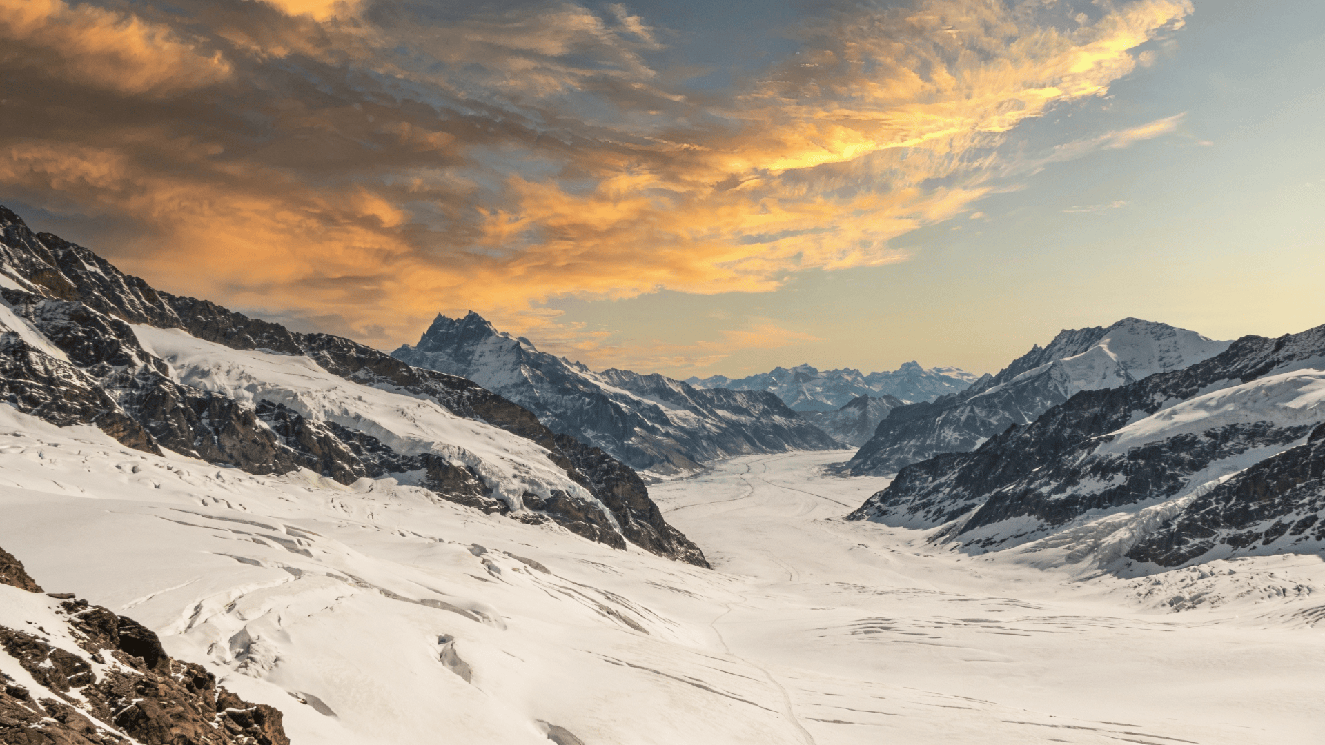 Majestic Mountain Range at Dawn